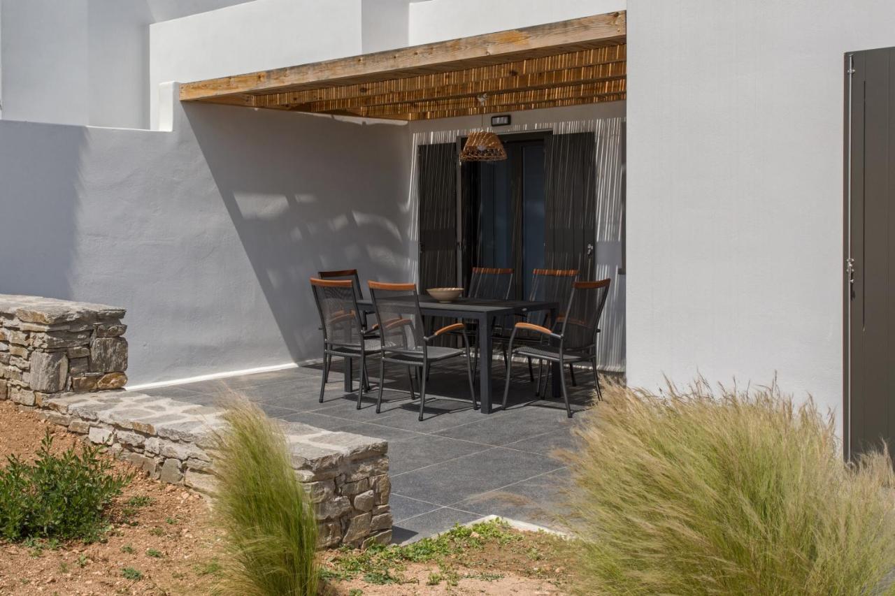 Vastblue Of Paros Lejlighedshotel Ampelas Eksteriør billede