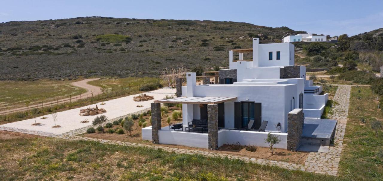 Vastblue Of Paros Lejlighedshotel Ampelas Eksteriør billede