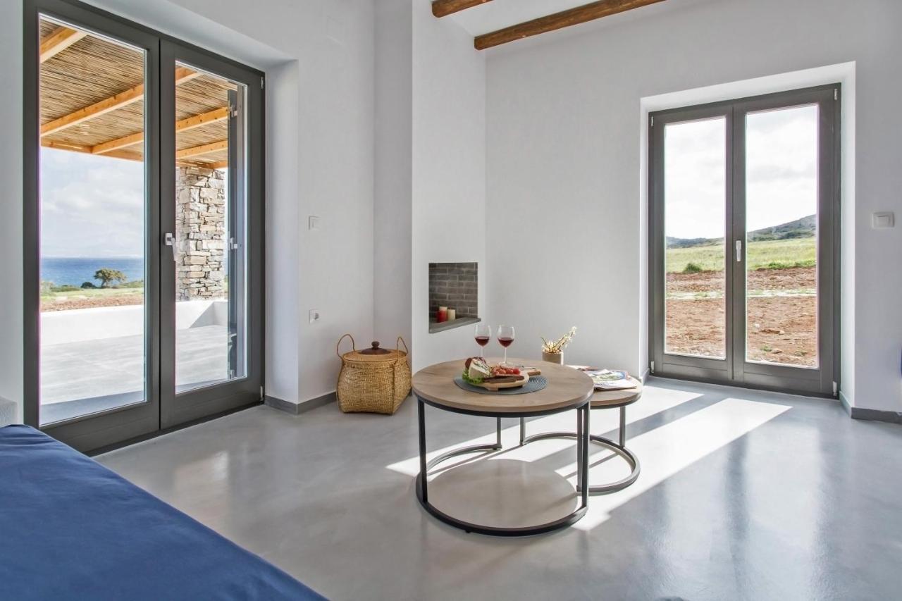 Vastblue Of Paros Lejlighedshotel Ampelas Eksteriør billede