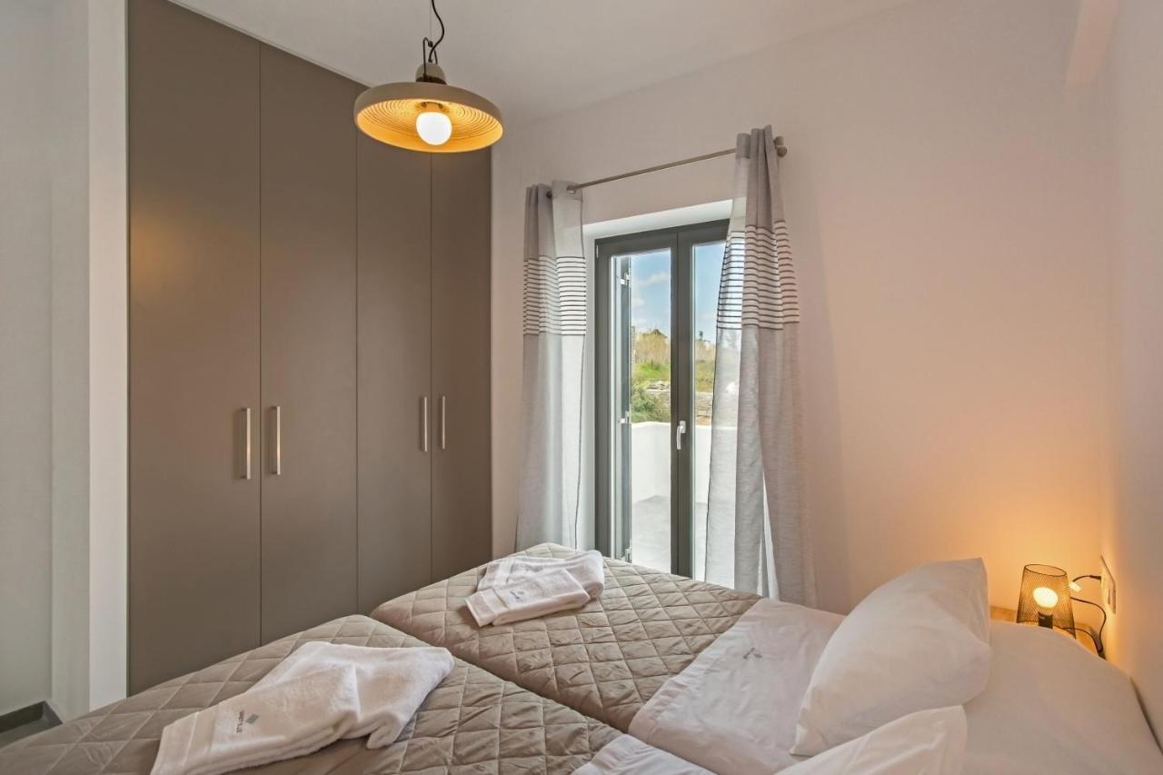 Vastblue Of Paros Lejlighedshotel Ampelas Eksteriør billede